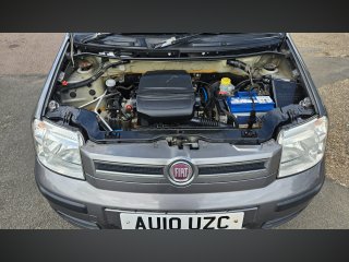 /photos/12352/38e39fd3-bbbf-cffb-b453-4dbf23fe9780_i320x240.jpg