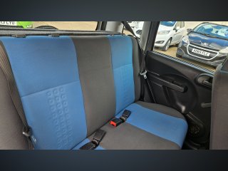 /photos/12352/6a7211f4-a2c7-941e-2c68-61fdf386cf6d_i320x240.jpg